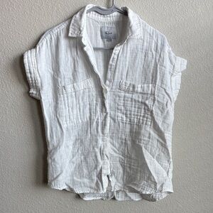 RAILS Cito True White Short Sleeve Button up size Small